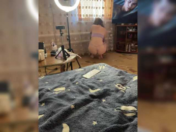 Sun-Moon webcam bongacams model stream image