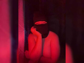 Marinet4 webcam model stream image