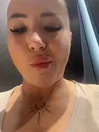 beautydiamond webcam model stream image