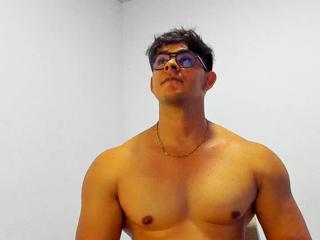Marcus Harris webcam model stream image