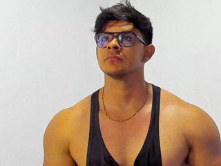 Marcus Harris webcam model stream image