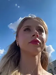 BabyAnais webcam model stream image