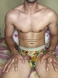 Sami-Hot-Arab webcam model stream image