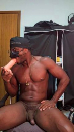 EnzoNovinho webcam model stream image