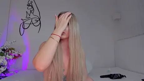 MaaryM webcam model stream image