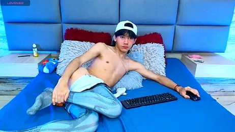 Lovers_21 webcam model stream image