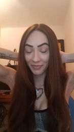 Luciavolvi4 webcam model stream image