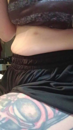 Fuqmeovrplz webcam model stream image