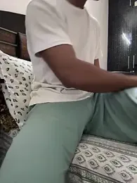Beast_guy webcam stripchat model stream image