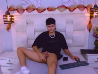 0_alejo webcam chaturbate model stream image