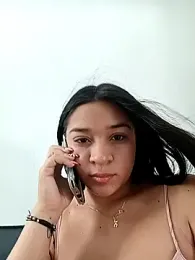 -VICKKY webcam model stream image