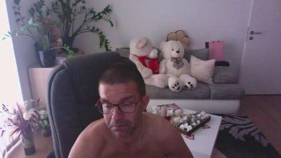 rene605 webcam cam4 model stream image