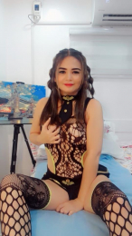 Kisses_Mae webcam model stream image