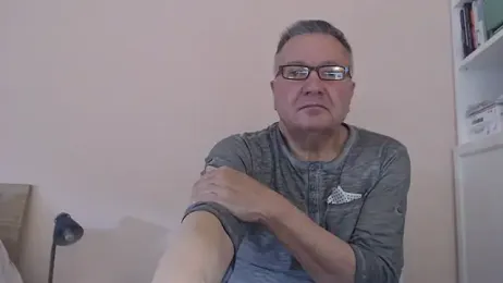 YOU6me webcam stripchat model stream image
