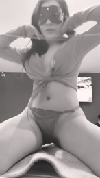Soycanelac4 webcam model stream image