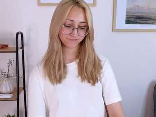 cheryl-johnson webcam camsoda model stream image