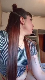 Lara_99_ webcam model stream image