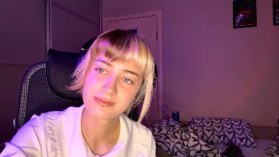 MandaFiore webcam cam4 model stream image