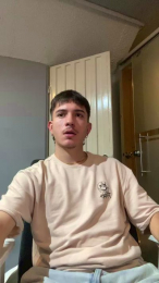 Bayron_77 webcam cam4 model stream image