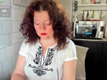 LadyReda webcam model stream image