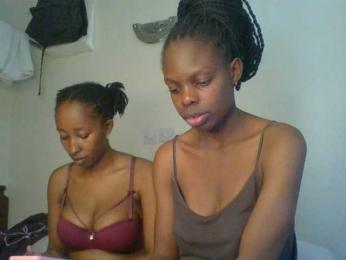 MysticCharm webcam bongacams model stream image