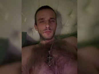 Miki_seet webcam model stream image