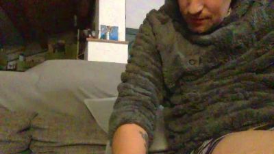 Clideandbonny webcam model stream image