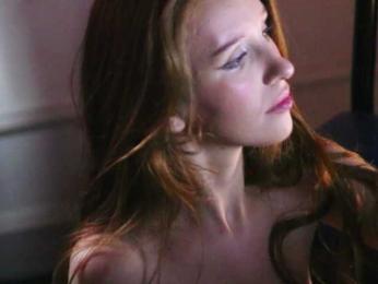 ViktoriaLeoAn webcam model stream image