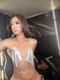 Nikol_Rang__ webcam model stream image