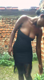 Meemshaki webcam model stream image