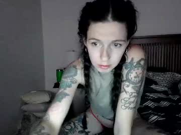 lilnickyy66 webcam model stream image