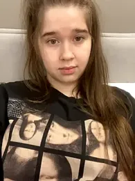 HornyGirlH webcam model stream image