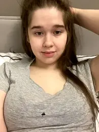 HornyGirlH webcam model stream image