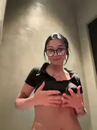 VendiMur webcam model stream image