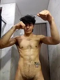 Leo_santoro webcam model stream image