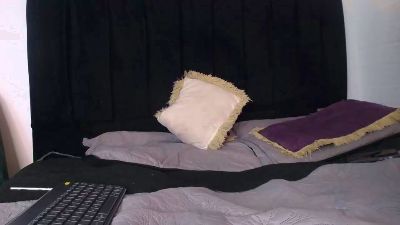 LK_barber webcam model stream image