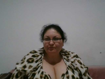 Nykyxo webcam model stream image