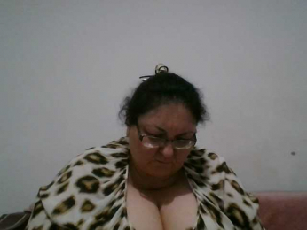 Nykyxo webcam bongacams model stream image