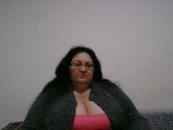 Nykyxo webcam model stream image