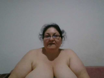 Nykyxo webcam model stream image