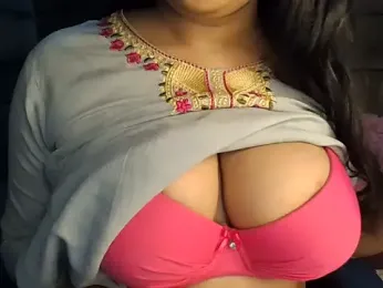 Trezza webcam model stream image
