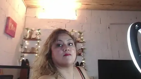 missrosario_stepmoan webcam model stream image