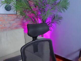 Alisse Baker webcam model stream image