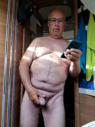 ak616263 webcam model stream image