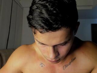 Elijah Brooks webcam model stream image