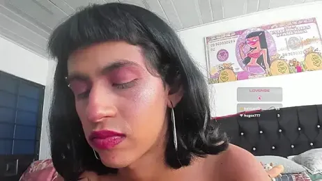 Naicollsxxx webcam model stream image