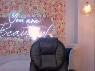 laurentconnor webcam model stream image