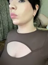 Poly_Nick webcam model stream image