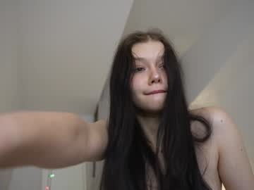 kelly_ember webcam model stream image