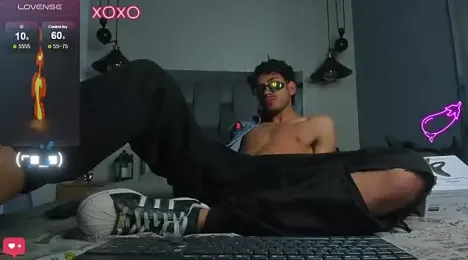 Devil_Smoke_ webcam model stream image